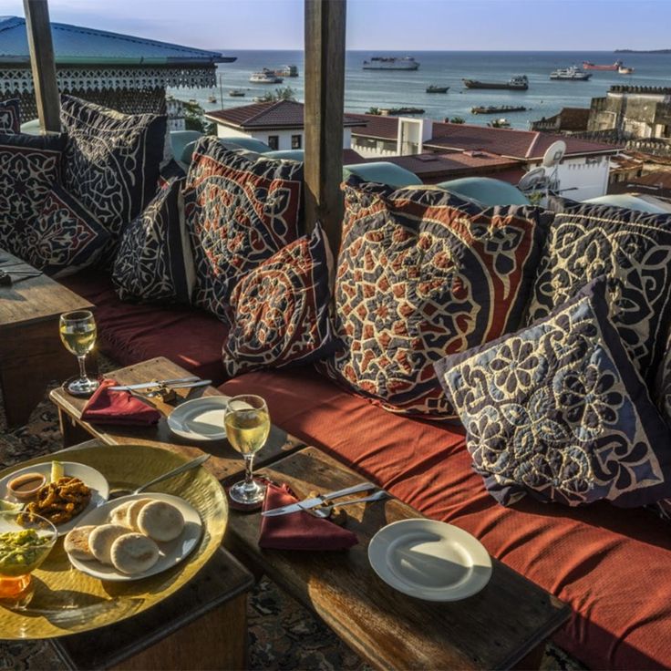 Zanzibar Beach Dining